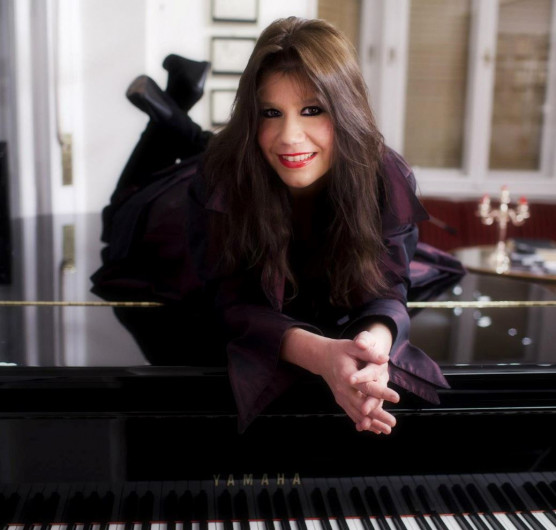 Meghalt Kárászy Szilvia