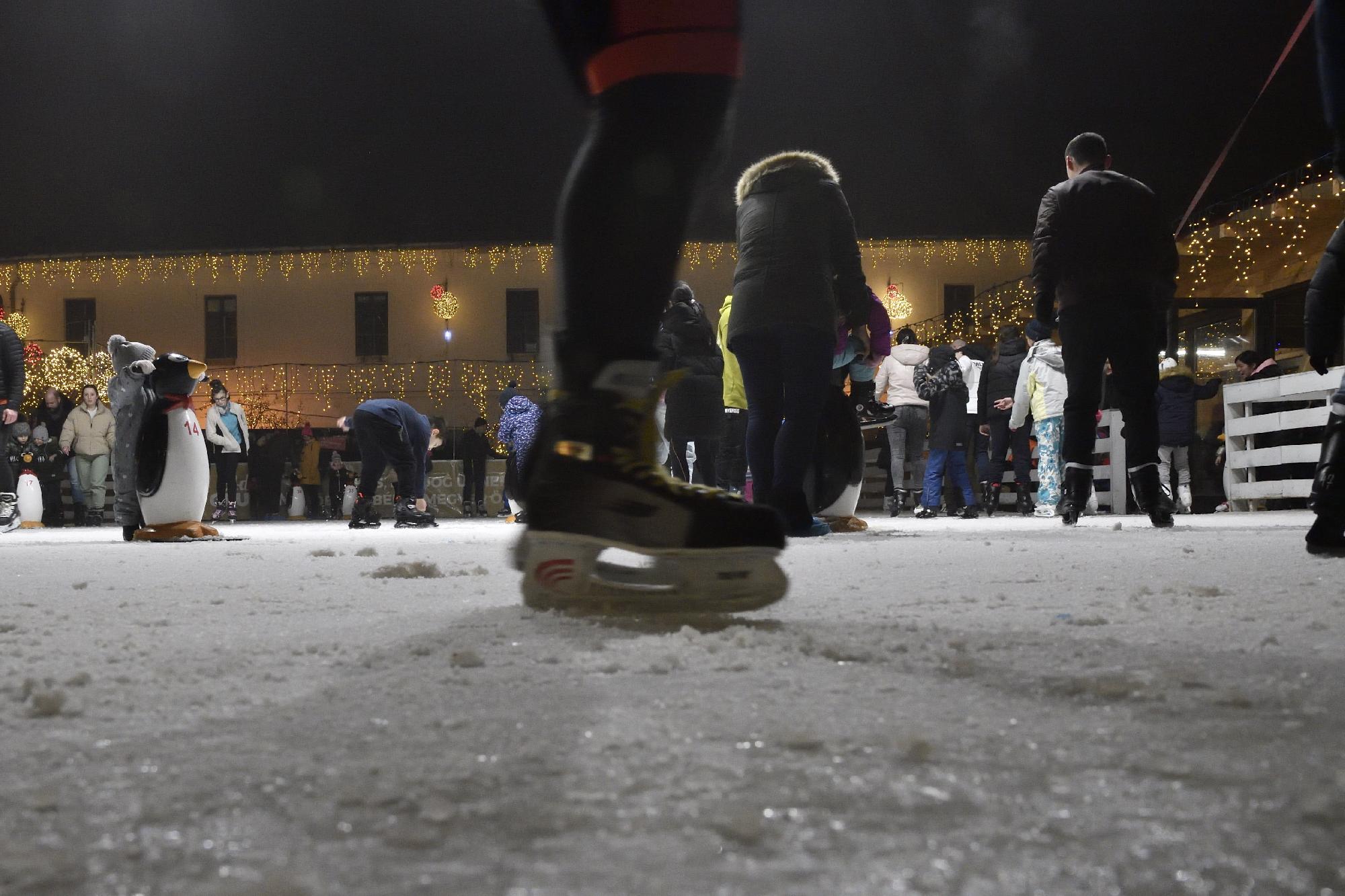 Korcsolyázók Budapesten