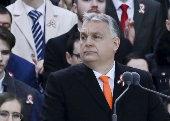 Orbán március 15-én az oroszokról nem, de a magára hagyott forradalomról beszélhet
