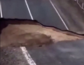 Földrengés után árvíz Törökországban