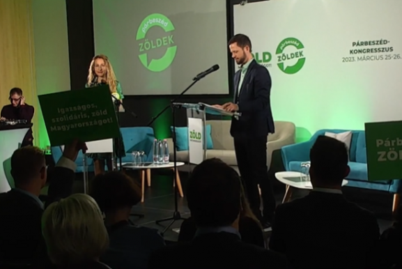 Nevet változtatott a Párbeszéd