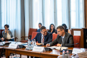 Gulyás megérti Fürjes távozását