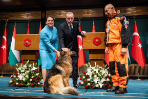 Novák Katalin Ankarában: az orosz csapatokat ki kell vonni Ukrajnából