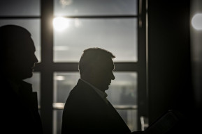 Orbán-magány - Rózsa Péter jegyzete