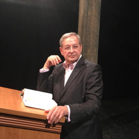 Café Péntek: Gombosszegen innen, a házi giccs kultúráján túl