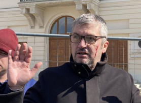 Leteperték a kordonbontó Hadházyt