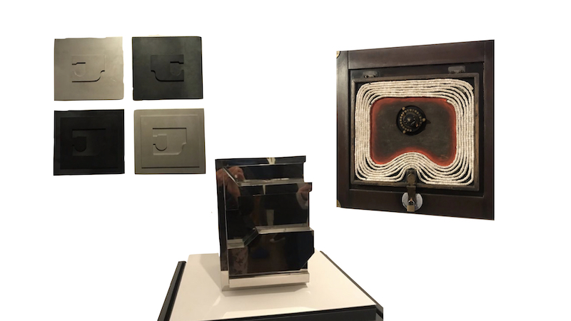 Műtárgyak a hármas kiállításról