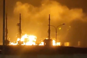 Lángol egy földgáztelep Oroszországban