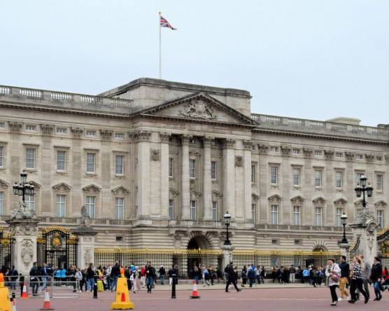 Robbantottak a Buckingham-palotánál