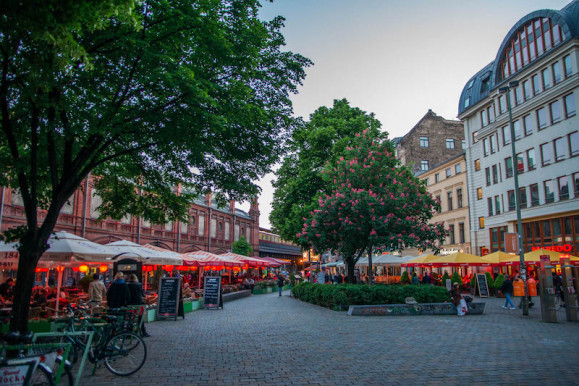 Piac, mozaik, kálvária