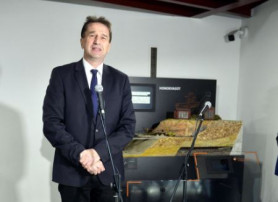 Úgy tűnik, hogy Völner milliós karórát visel egy korábbi fotón