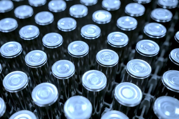 Újabb önkormányzati képviselő mondott le Ácson a tervezett kínai katódgyár miatt