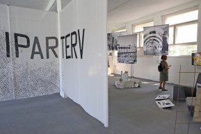 Matek, időgép, monstrumok