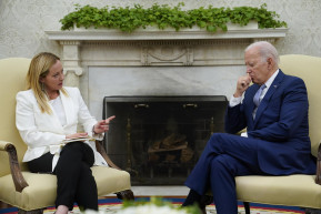 A Fehér Házban fogadta Melonit Biden