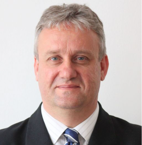 Orbán felmentett egy főispánt