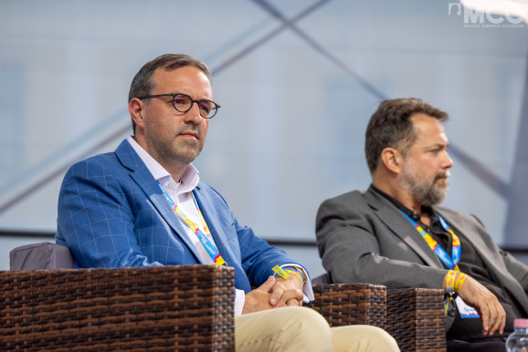 MCC-vendégelőadó: Elég a Magyarország elleni kvázi szankciókból