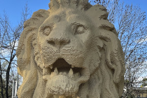 Hány oroszlán van a Lánchídon?