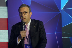 Külpolitikai prioritás a transzneműség problematikája