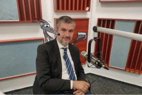 Hadházy: Vidéki rókázós válaszával Orbán lerombolta a saját magáról alkotott képet