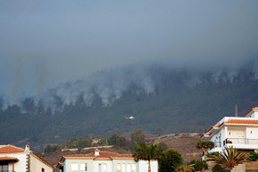 Lángba borult Tenerife is