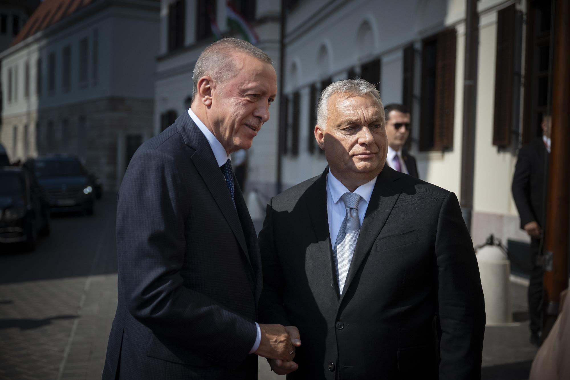 Orbán Viktor a török elnökkel tárgyalt 