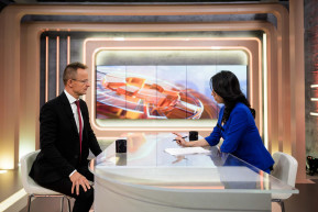 Szijjártó: A svédek nem segítik NATO-csatlakozásuk ratifikálását