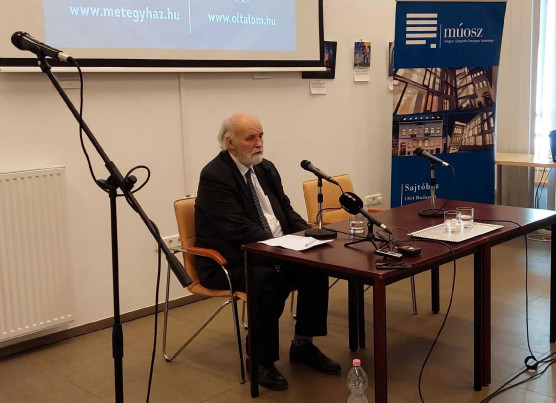 Öt napot adott a szolgáltató Iványi Gáboréknak a tartozások kifizetésére