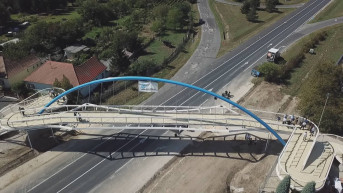 Újabb milliókat fizet Győr a Borkai-féle gyalogoshíd miatt