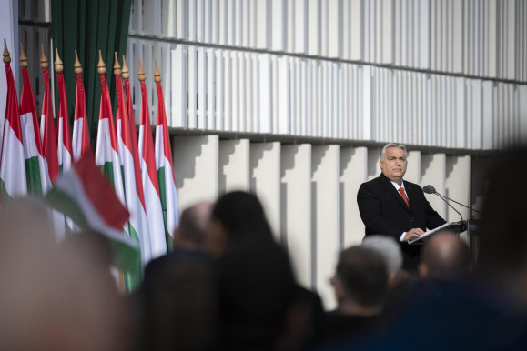 Nem engedik be a sajtót Orbán ünnepi beszédére okóber 23-án