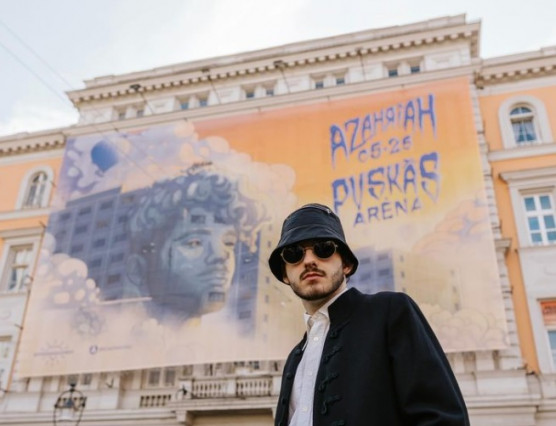 Azahriah a DK plakátja láttán: 