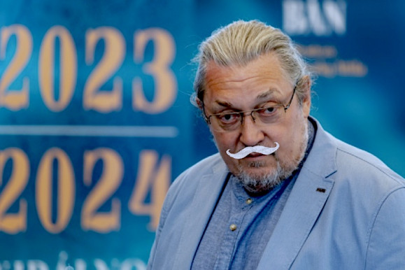 Arató András: Két Nemzeti, sőt több