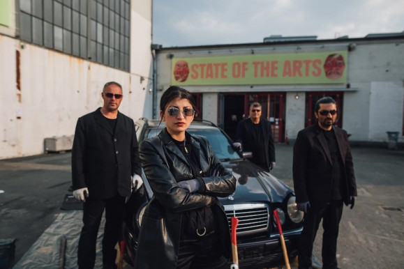 Színházak és hősök