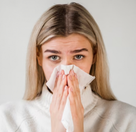 Láz, hidegrázás, köhögés: jön a JN.1, az új covid-variáns