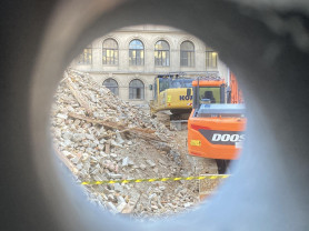 Kiemelt műemlék volt, de ettől még simán bontani kezdték az Agrárminisztériumot 