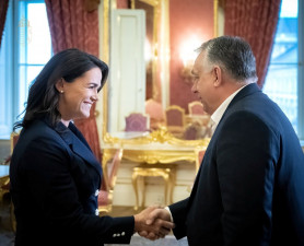 Rényi András: Miszlik és szuverenitás