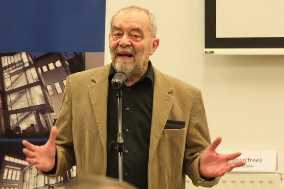 New York, Berlin, Róma, Budapest...