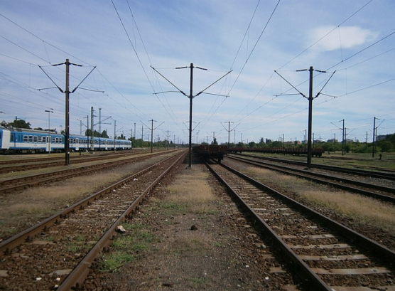 Ég veled Párizs, köszöntünk Rákosrendező!