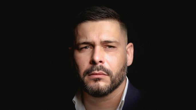 Huth Gergely marasztalta, mégse mond fel a Pesti Srácok újságírója