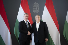 A felvidéki magyar párt elnökét fogadta Orbán