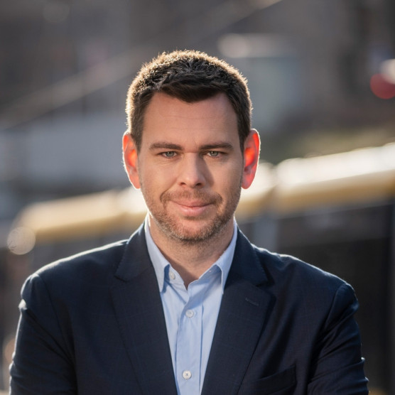 Vitézy: Ha a pofátlanságnak lenne minisztériuma, Lázár János vezetné azt is