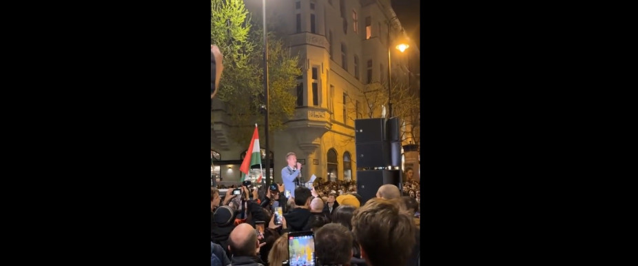 Magyar Péter a tüntetésen: Nem úszhatja meg a maffiaállam feje, Orbán Viktor