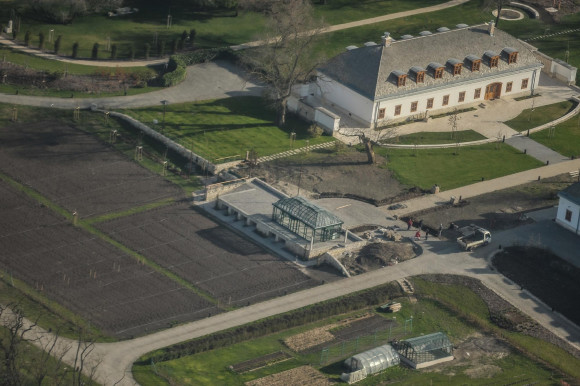 Hatvanpusztáról beszélnek már New Yorkban is