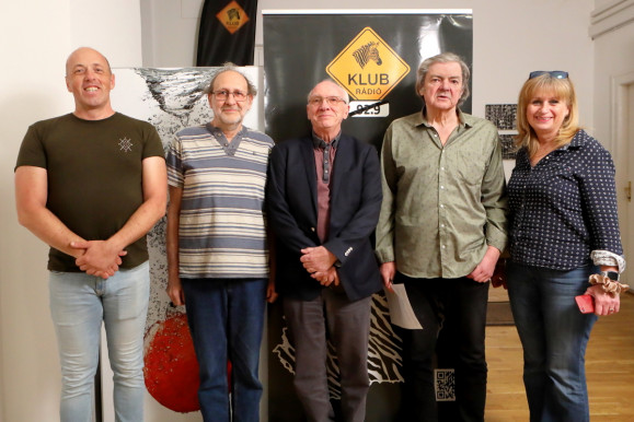 Csoda- és hazavárás