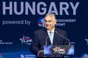Orbán a CPAC-n: A liberálisok érzik a veszélyt
