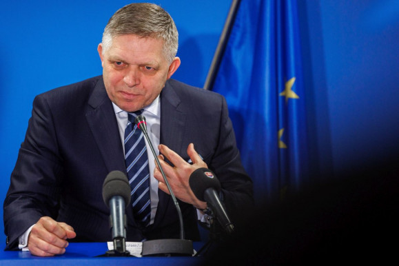 Kizárta Fico pártját az Európai Szocialista Párt