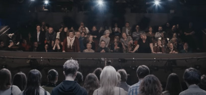 Zarándokvonat - Józsa Márta jegyzete