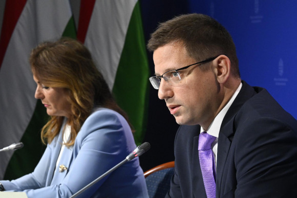 Már ötvenezren vannak a Digitális Polgári Körökben – újságolta Gulyás Gergely