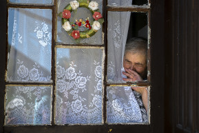 Aki körül megtörténik a valóság