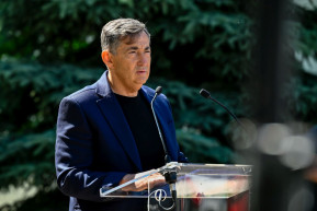 5,4 milliárdért szállnak be Mészáros Lőrinc alvállalkozói a szerb nemzeti stadion építésébe