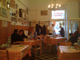 Gerendai Károly nyitja újra a Kádár Étkezdét